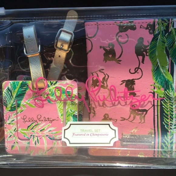 Lilly Pulitzer Handbags - Lilly Pulitzer Passport Case